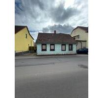 Haus zu Verkaufen - 60.000,00&nbsp;EUR Kaufpreis, ca.&nbsp; 90,00&nbsp;m&sup2; in Ohrdruf (PLZ: 99885)