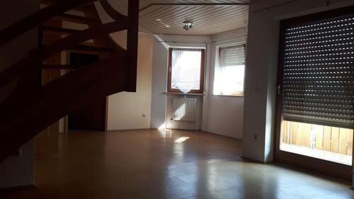 Foto - 1,5 Zimmer DG-Wohnung - 490,00 EUR Kaltmiete,