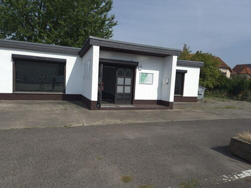 Foto - Wunderschöne Gewerbefläche in Braunsbedra