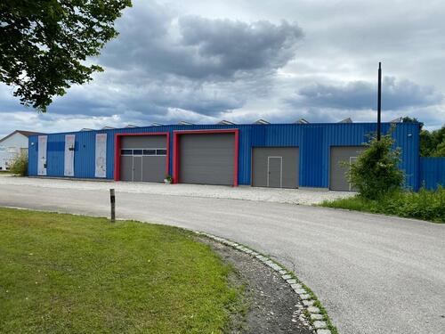 Foto - Lagerhalle 600qm zu vermieten,Wc,Rolltor