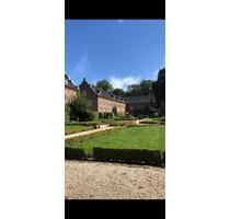Wohnen mit Schlossblick in Quadrath-Ichendorf - Bergheim Ahe