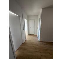 Bezugsfreie 4- Zimmer Wohnung Erstbezug nach Sanierung - Berlin Treptow-Köpenick