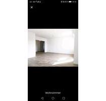 4 Zimmer Wohnung mit Balkon u. Garage in 51147 Köln (Porz-Grengel