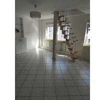 2 Zimmer Maisonette Wohnung mit Balkon und Einbauküche - Mönchengladbach