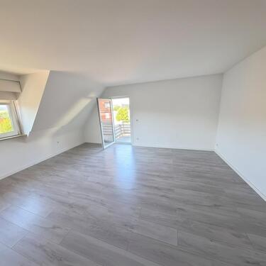 Foto - Moderne 3-Zimmer-Wohnung mit Balkon - Renoviert und Einzugsbereit