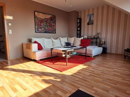 Foto - 2 Zimmer Dachgeschoßwohnung zur Miete in Leverkusen