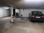 Foto - Tiefgarage - 200,00&nbsp;EUR Miete,