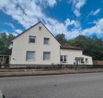 Einfamilienhaus in zentraler ruhiger Lage - Eschershausen