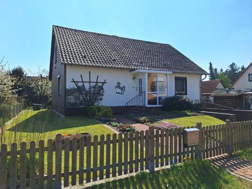 Foto - Freistehendes Einfamilienhaus (3-Zimmer) mit Garten