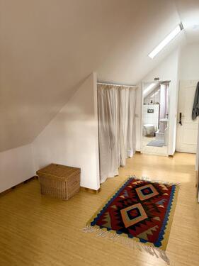 Foto - 1 Zimmer Dachgeschoßwohnung in Frankfurt am Main