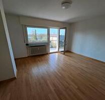 Helle 3-Zimmer-Wohnung (85 m²) mit Balkon in Ettlingenweier