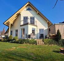 Einfamilienhaus mit schöner Aussicht auf das Wiehengebirge - Espelkamp