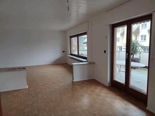 Foto - 5 Zimmer Wohnung zu vermieten - 1.150,00&nbsp;EUR Kaltmiete, ca.&nbsp; 140,00&nbsp;m&sup2;