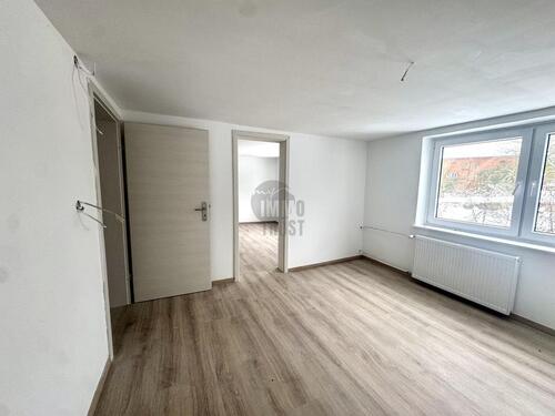 Foto - Modernisierte Dreizimmerwohnung in ruhigem Umfeld! Naturnah, hell und ruhig!