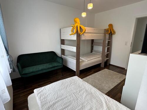 Foto - Ferienunterkunft Montagezimmer - 100,00 EUR Kaltmiete,