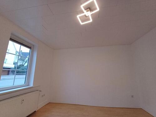 Foto - 3-Zi. Wohnung, Dachgeschoss, Bad