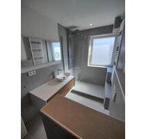 Moderne helle 2 Zi-Whg. - 990,00&nbsp;EUR Kaltmiete, ca.&nbsp; 70,00&nbsp;m&sup2; in Nürnberg (PLZ: 90403)