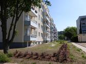 Foto - Spielplatz vor der Tür, Schule ums Eck