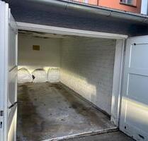 Vermiete Einzelgarage Abschließbar - Stuttgart Stuttgart-Süd
