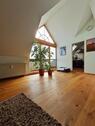 Foto - Moderne Maisonette - 4 Zimmer m. 2 Balkonen und 2 Tiefgaragepl.