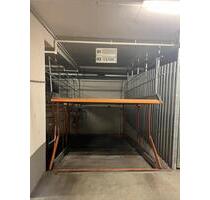 Sicherer Stellplatz in Dublex-Garage in Berlin-Mitte