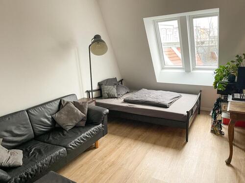 Foto - 1 Zimmer Dachgeschoßwohnung zur Miete in Berlin