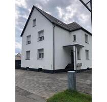 1 Familienhaus mit 3 Wohneinheiten in Bad Lippspringe