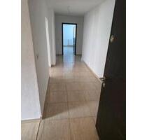 Große 2 Raum Wohnung in der Gartenstadt Leuna