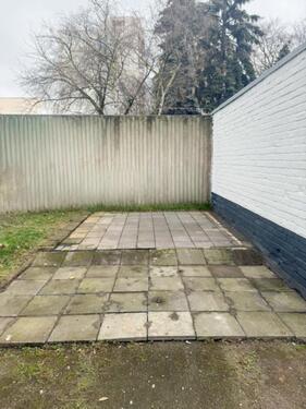 Foto - Vermieten großen Stellplatz in Mittelmeiderich