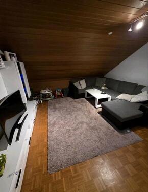 Foto - 3 Zimmer Dachgeschosswohnung - 1.070,00&nbsp;EUR Kaltmiete, ca.&nbsp; 57,00&nbsp;m&sup2;
