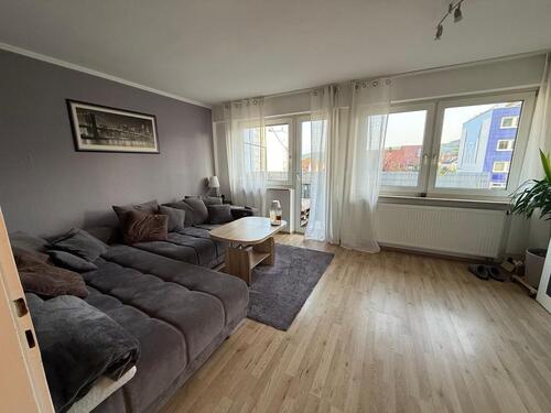 Foto - Nachmieter für 2,5-Zimmer-Wohnung (ca. 60 m²) – ab 01.10.