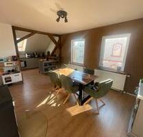 Schöne helle 4 ZKB- Wohnung in Wabern zu vermieten - neu saniert