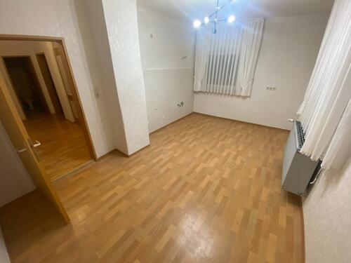 Foto - 3-Zimmer-Wohnung 70 qm - 700,00&nbsp;EUR Kaltmiete, ca.&nbsp; 70,00&nbsp;m&sup2;