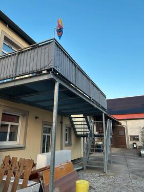 Foto - Neuwertige 6-Zimmerwohnung zur Miete in Kolitzheim