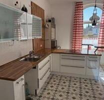 Schöne Vierzimmerwohnung in Dreiparteienhaus - Helmstedt