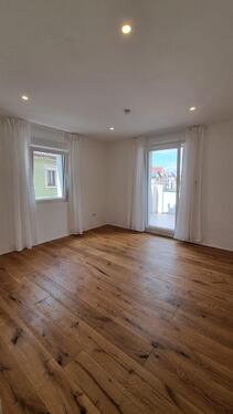 Foto - 2er-WG in 120 m^2 Wohnung mit Balkon und Top-Anbindung