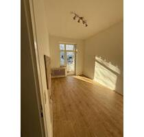 Attraktive 2-Zimmer-Erdgeschosswohnung mit Balkon in zentraler Lage - Lüdenscheid Staberg