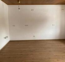 Einfamilienhaus - 1.400,00&nbsp;EUR Kaltmiete, ca.&nbsp; 170,00&nbsp;m&sup2; in Regensburg (PLZ: 93059) Konradsiedlung