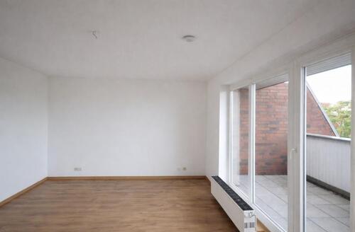 Foto - 1 Zimmer Dachgeschoßwohnung zur Miete in Buxtehude