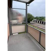 !Ab sofort! Helle 3-RW - sonniger West-Balkon - Tageslichtbad mit Dusche und Wanne - Magdeburg Barleber See