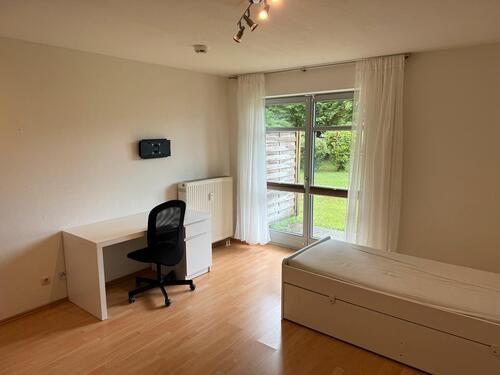 Foto - Apartment Wohnung neu renoviert TG Terrasse Garten möbliert 1 ZKB