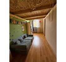 Biete Zimmer (10qm) mit Hochebene im Prenzlauer Berg - Berlin Pankow