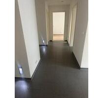 4 Zimmer Wohnung in der Carl-Severing Str 4 - Bremen Hemelingen