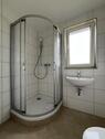 Foto - Erstbezug nach Sanierung - kleine 3-RW im 1. OG mit Duschbad