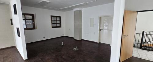Foto - Ladenlokal Gewerbe Fläche ab sofort !