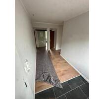 3,5 Zimmer Wohnung 87qm + Balkon als Erstbezug nach Kernsanierung - Eschwege