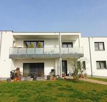 Exklusive, moderne und helle Wohnung im EG mit zwei TerrassenGarten in Overath (Ferrenberg)