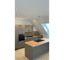 Moderne 4-Zimmer Wohnung mit Balkon & Design Küche - Kell am See