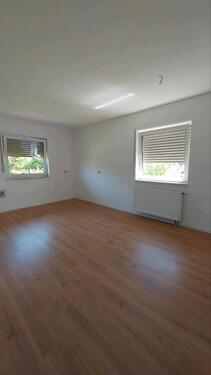 Foto - 4 Zimmerwohnung, Küche, Bad - 900,00&nbsp;EUR Kaltmiete, ca.&nbsp; 120,00&nbsp;m&sup2;