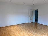 Foto - 4 Zimmer Etagenwohnung zur Miete in Güntersleben